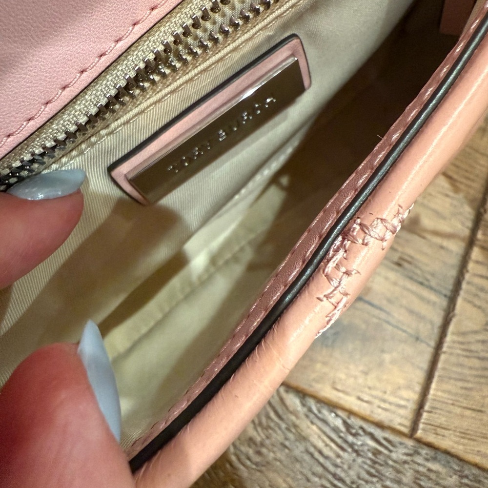 Tory Burch Pink Quilted Leather Belt Bag - Picture 4 of 5